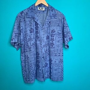 Hilo Hattie Blue Hawaiian Button Up Shirt from Hawaii